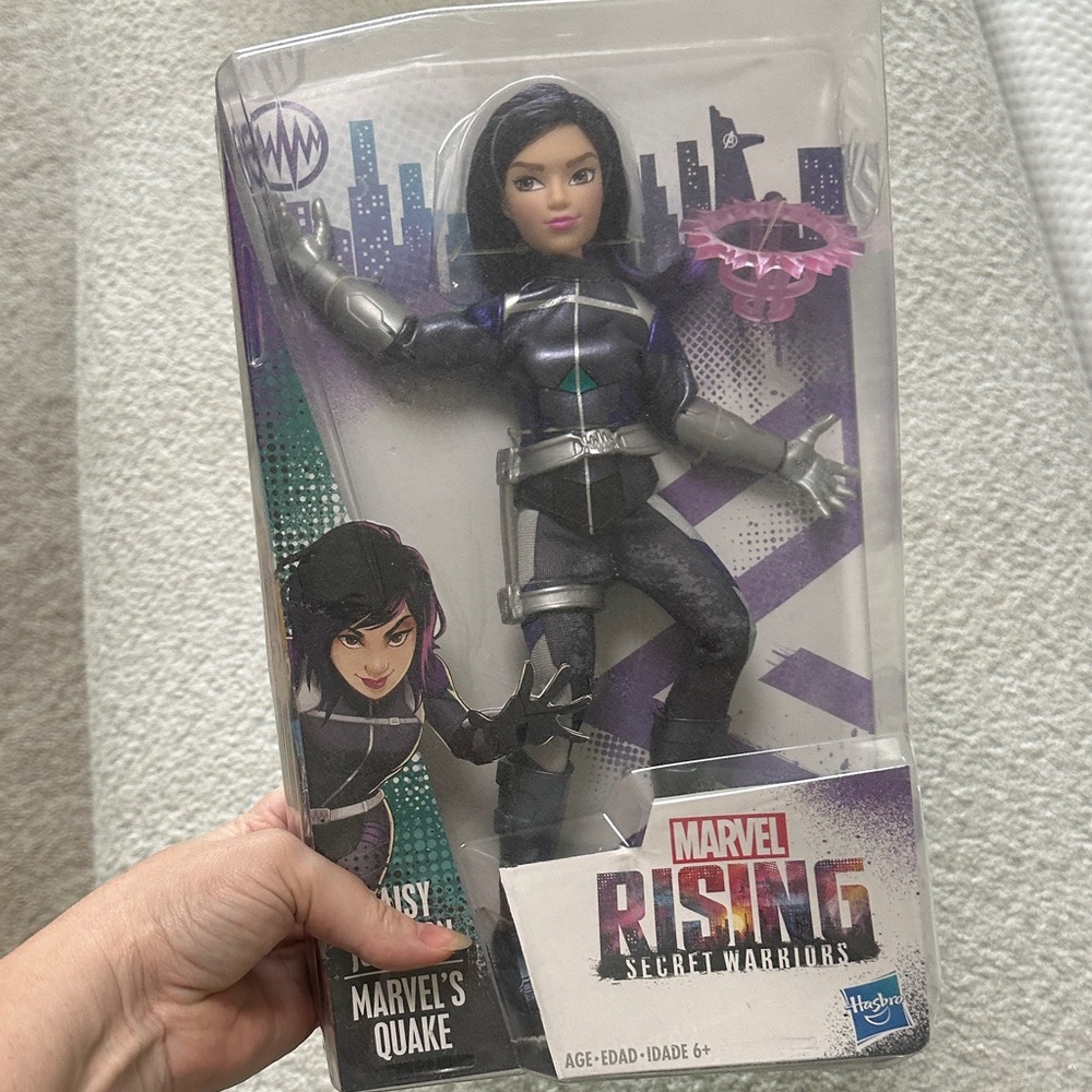 Hasbro Marvel Rising Doll in Black and Silver